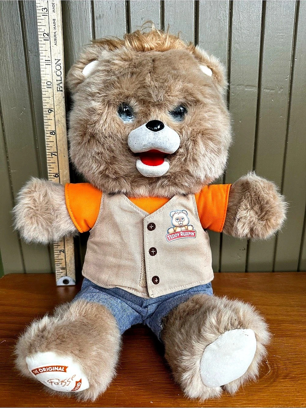 2017 Teddy Ruxpin The Original Teddy Ruxpin Animated Talking Toy